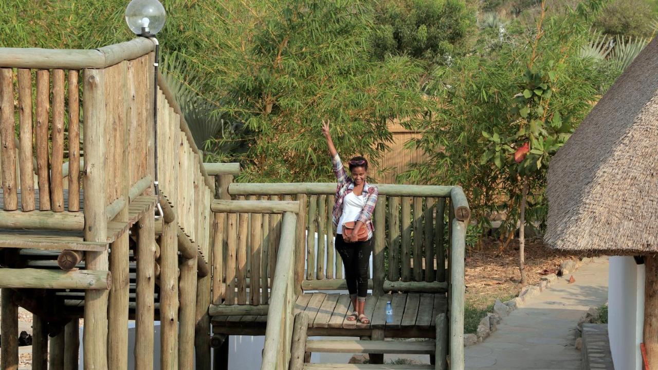 Arua Tilenga Safari Lodge מראה חיצוני תמונה